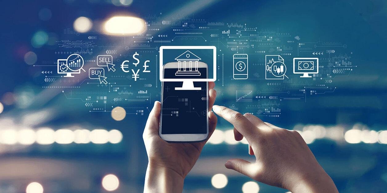 Fintech dan Industri Keuangan Tradisional: Kemitraan atau Persaingan? Fintech dan Industri Keuangan Tradisional: Kemitraan atau Persaingan?
