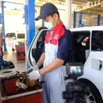 Konsep Perawatan Kendaraan Dan Bengkel Servis Otomatis Perbaikan ...